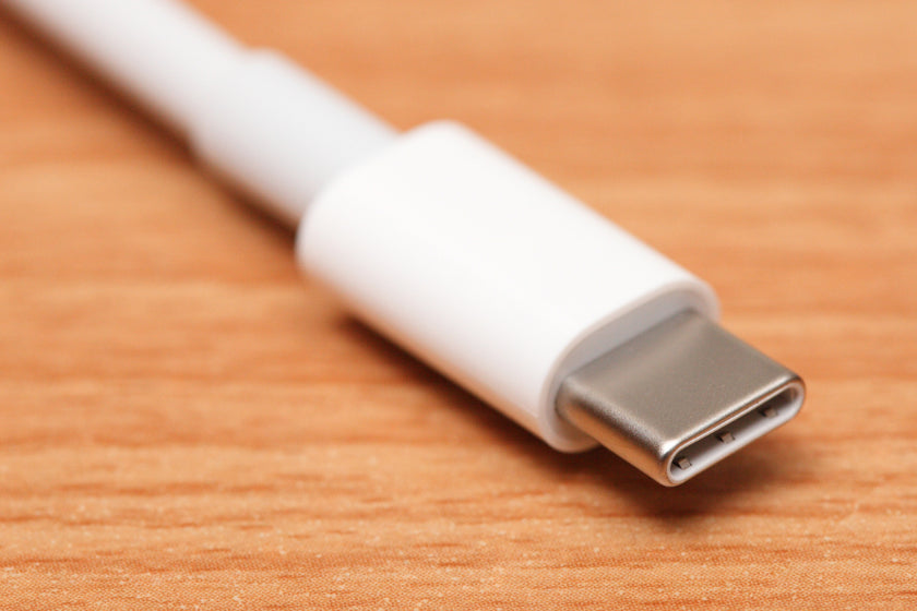El cargador USB-C para el iPhone ya tiene fecha: la UE da un paso más para su adopción obligatoria